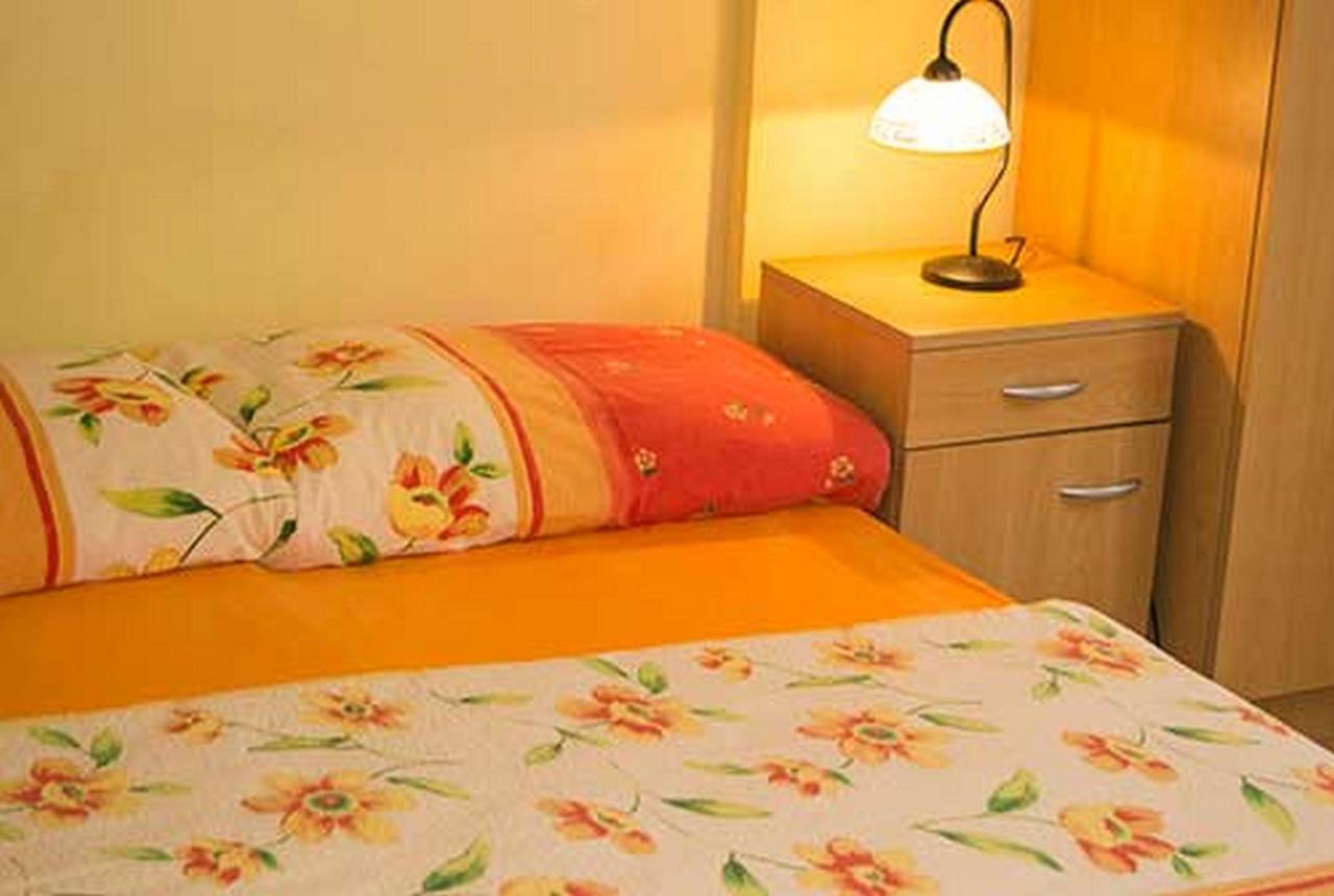 Apartments Barisic Hrvatskih Zrtava 404 Seget Vranjica Trogir Exterior foto