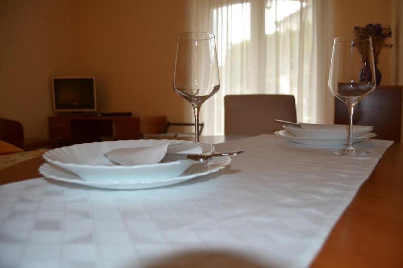 Apartments Barisic Hrvatskih Zrtava 404 Seget Vranjica Trogir Exterior foto